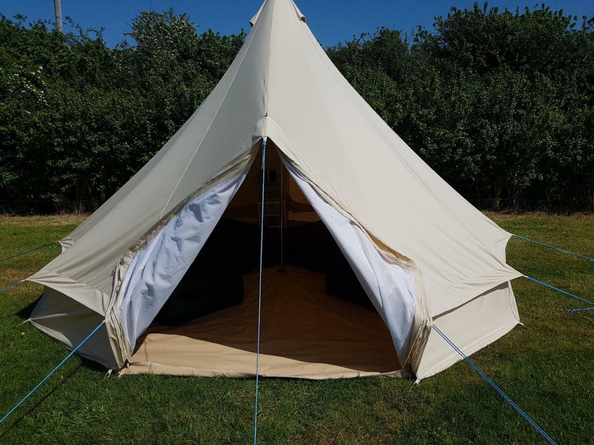 Herston Caravan & Camping 斯沃尼奇 外观 照片